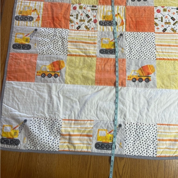 New! Baby Boy Patchwork Construction Crib Handmade Quilt
41 X 36 - Picture 4 of 6